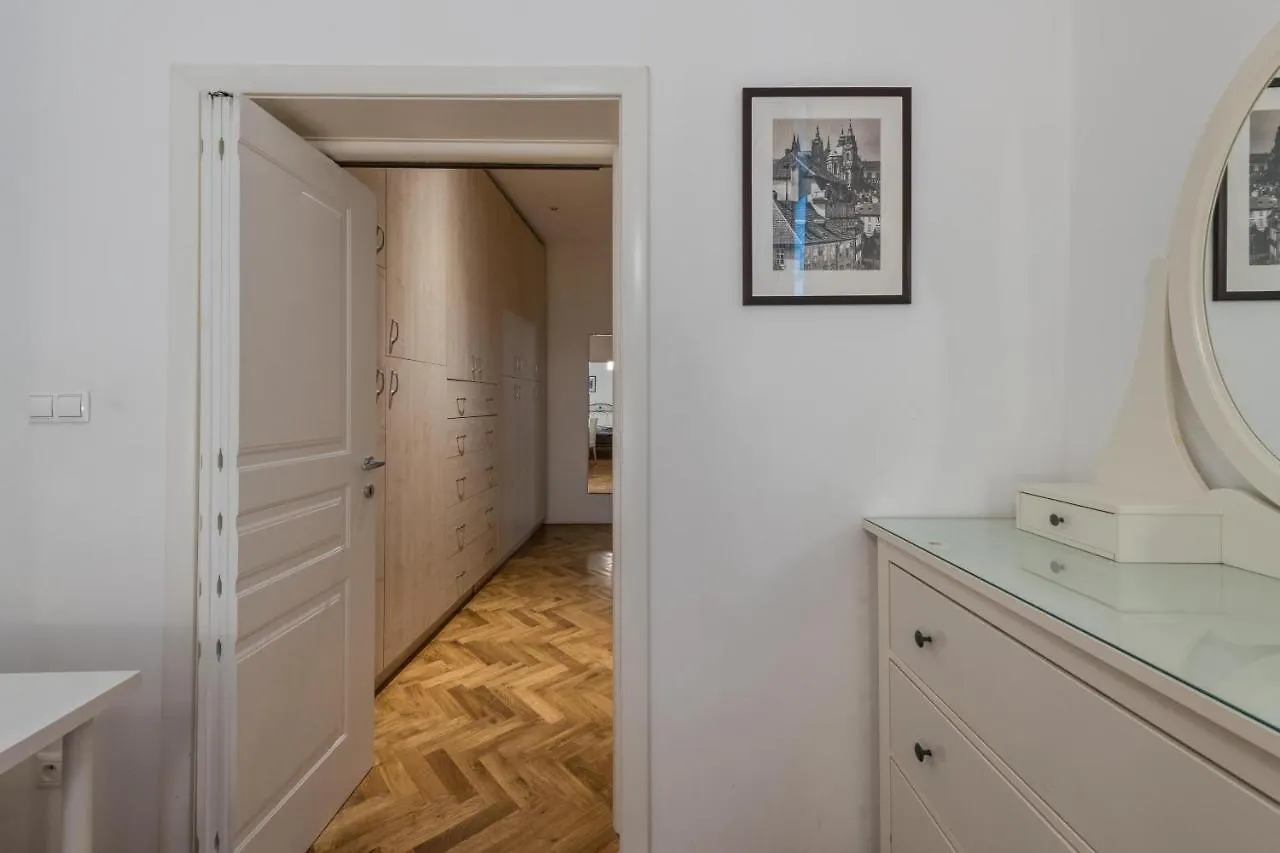 Apartman Carolinum Prague