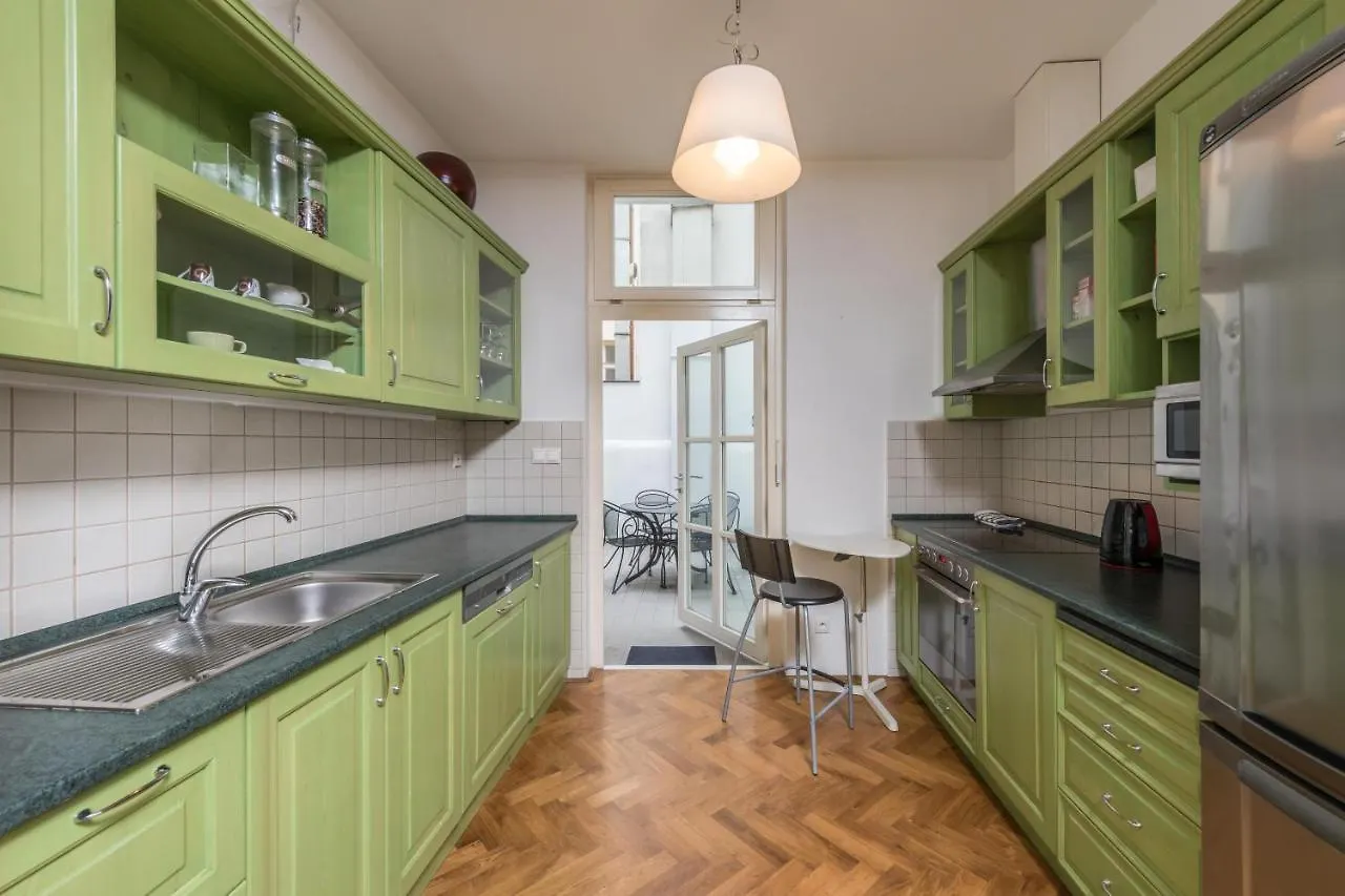 Apartman Carolinum Prague 0*,  Czech Republic